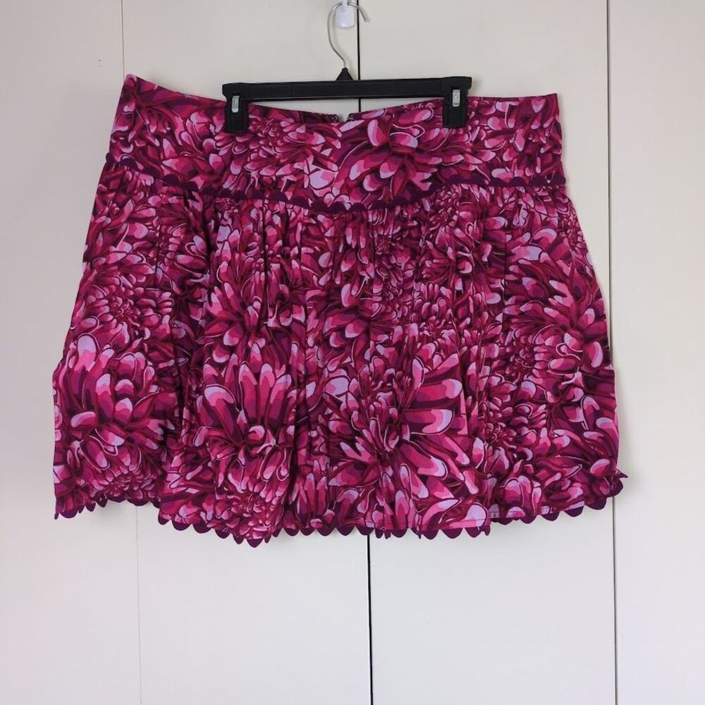 Kika Vargas Target Womens Skirt Sz 16W/18W Pink Purple Floral Scallop Side Zip